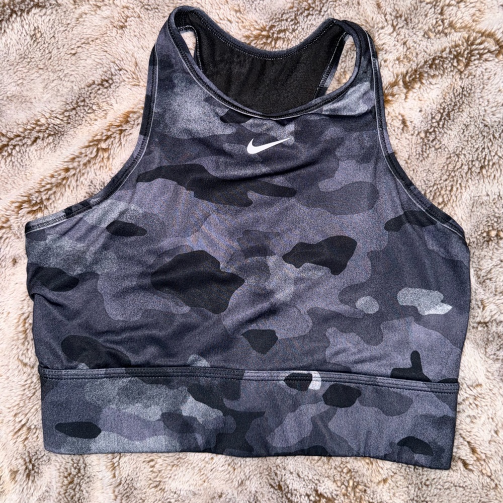 Nike sports bra 💛